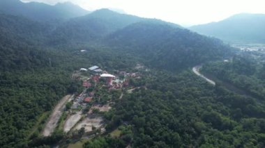 Langkawi 'nin Kent Simgeleri, Plajları ve Turist Çekimleri