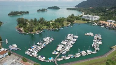 Langkawi, Malezya 24 Haziran 2022: Langkawi 'nin Tarihi Simgeleri, Plajları ve Turist Çekimleri
