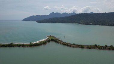 Langkawi 'nin Eşsiz Dalga Kırıcısı