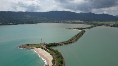 Langkawi 'nin Eşsiz Dalga Kırıcısı