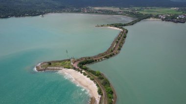 Langkawi 'nin Eşsiz Dalga Kırıcısı