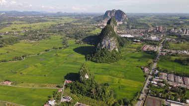 Kireçtaşı Keteri Tepesi ve Çeltik Tarlaları