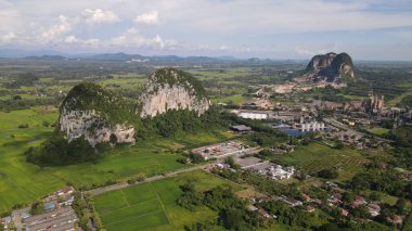Kireçtaşı Keteri Tepesi ve Çeltik Tarlaları