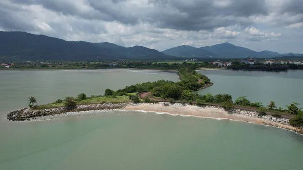 Unique Wave Breaker Langkawi — Photo