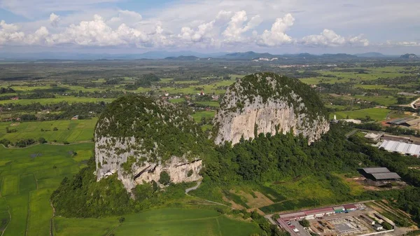 Kireçtaşı Keteri Tepesi ve Çeltik Tarlaları