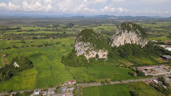 Kireçtaşı Keteri Tepesi ve Çeltik Tarlaları