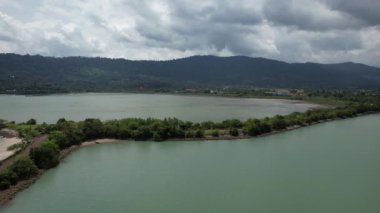 Langkawi 'nin Eşsiz Dalga Kırıcısı