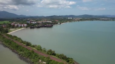 Langkawi 'nin Eşsiz Dalga Kırıcısı