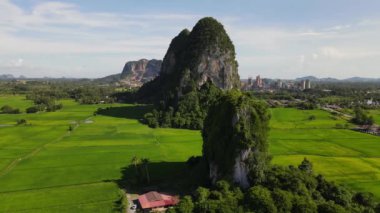 Kireçtaşı Keteri Tepesi ve Çeltik Tarlaları