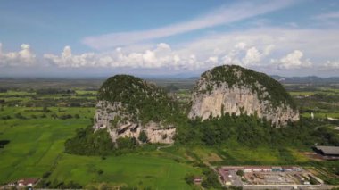 Kireçtaşı Keteri Tepesi ve Çeltik Tarlaları