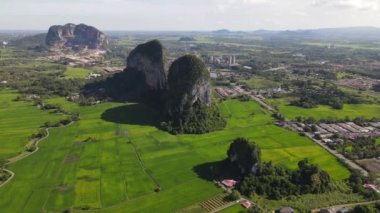 Kireçtaşı Keteri Tepesi ve Çeltik Tarlaları
