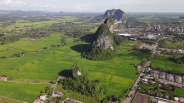 Kireçtaşı Keteri Tepesi ve Çeltik Tarlaları