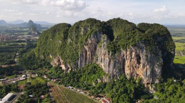 Kireçtaşı Keteri Tepesi ve Çeltik Tarlaları