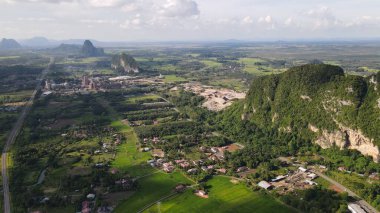 Kireçtaşı Keteri Tepesi ve Çeltik Tarlaları