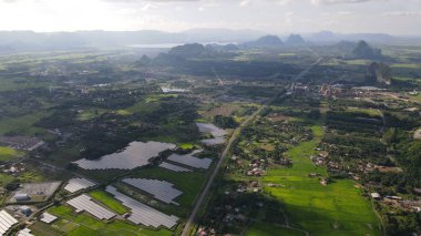 Kireçtaşı Keteri Tepesi ve Çeltik Tarlaları