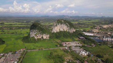 Kireçtaşı Keteri Tepesi ve Çeltik Tarlaları