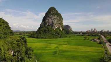 Kireçtaşı Keteri Tepesi ve Çeltik Tarlaları