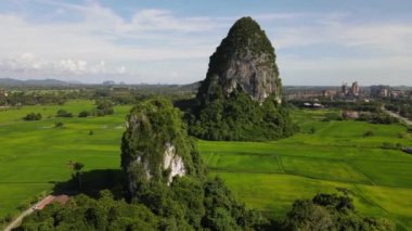 Kireçtaşı Keteri Tepesi ve Çeltik Tarlaları