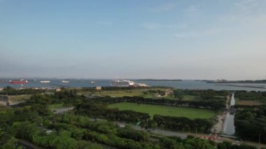 Marina Körfezi, Singapur - 13 Temmuz 2022: Singapur Tarihi Binalar ve Turist Çekimleri