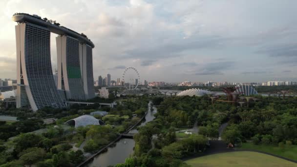 Marina Bay Singapore July 2022 Landmark Buildings Tourist Attractions Singapore — 图库视频影像