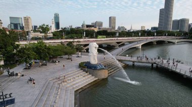 Marina Körfezi, Singapur - 13 Temmuz 2022: Singapur Tarihi Binalar ve Turist Çekimleri