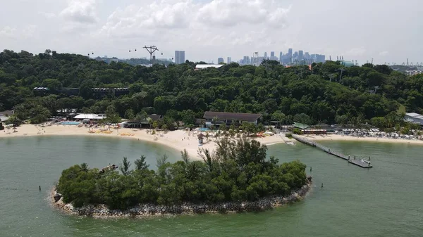 Sentosa, Singapur - 14 Temmuz 2022: Sentosa Adası Tarihi Binalar ve Turist Çekimleri, Singapur