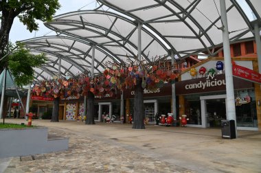 Sentosa, Singapur - 14 Temmuz 2022: Sentosa Adası Tarihi Binalar ve Turist Çekimleri, Singapur