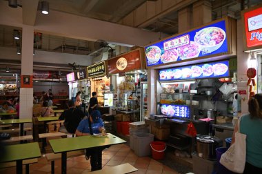 Singapur Şehri, Singapur - 16 Temmuz 2022: Bugis Sokakları, Orchard ve Çin Mahallesi