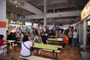 Singapur Şehri, Singapur - 16 Temmuz 2022: Bugis Sokakları, Orchard ve Çin Mahallesi