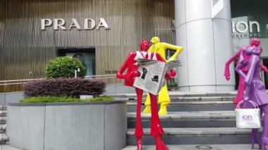 Marina Körfezi, Singapur - 17 Temmuz 2022 Lüks Gemi Limanı 'nın yanaştığı Marina Körfezi Seyahat Merkezi Terminali