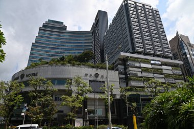 Marina Körfezi, Singapur - 17 Temmuz 2022 Lüks Gemi Limanı 'nın yanaştığı Marina Körfezi Seyahat Merkezi Terminali