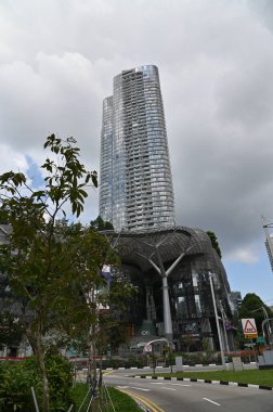 Marina Körfezi, Singapur - 17 Temmuz 2022 Lüks Gemi Limanı 'nın yanaştığı Marina Körfezi Seyahat Merkezi Terminali