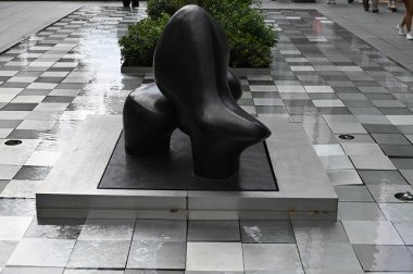 Marina Körfezi, Singapur - 17 Temmuz 2022 Lüks Gemi Limanı 'nın yanaştığı Marina Körfezi Seyahat Merkezi Terminali