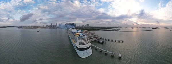 Marina Bay Singapore July 2022 Marina Bay Cruise Centre Terminal — Stockfoto