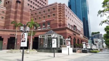 Marina Körfezi, Singapur - 17 Temmuz 2022 Lüks Gemi Limanı 'nın yanaştığı Marina Körfezi Seyahat Merkezi Terminali