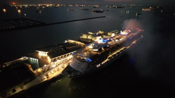 Marina Bay Singapore July 2022 Marina Bay Cruise Centre Terminal — Videoclip de stoc