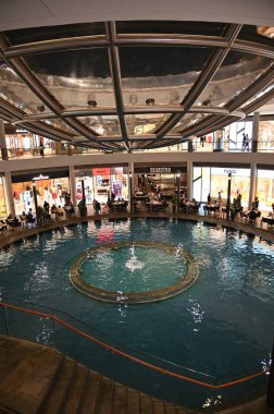 Marina Körfezi, Singapur - 13 Temmuz 2022: Singapur Tarihi Binalar ve Turist Çekimleri