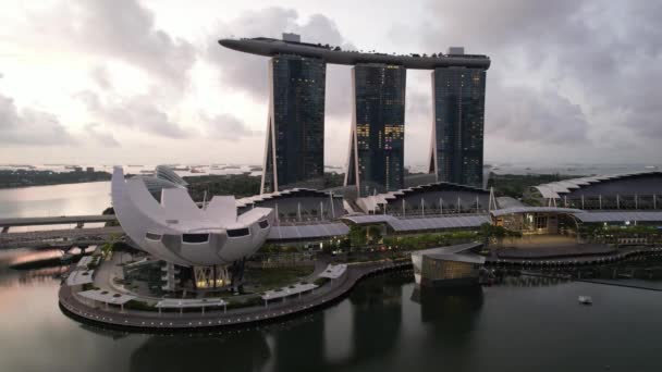 Marina Bay Singapore July 2022 Landmark Buildings Tourist Attractions Singapore — 图库视频影像
