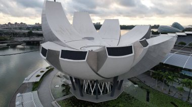 Marina Körfezi, Singapur - 13 Temmuz 2022: Singapur Tarihi Binalar ve Turist Çekimleri