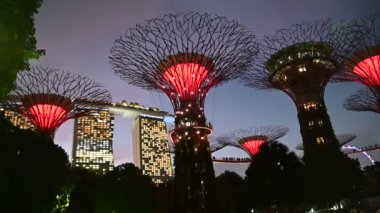 Marina Körfezi, Singapur - 13 Temmuz 2022: Singapur Tarihi Binalar ve Turist Çekimleri
