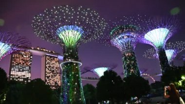 Marina Körfezi, Singapur - 13 Temmuz 2022: Singapur Tarihi Binalar ve Turist Çekimleri