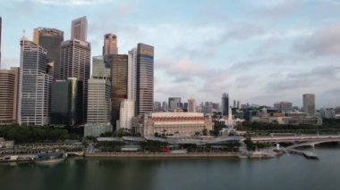 Marina Körfezi, Singapur - 13 Temmuz 2022: Singapur Tarihi Binalar ve Turist Çekimleri
