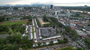 Kuching, Malezya - 1 Ağustos 2022: Geleneksel Kuching Festivali Sokak Fuarı