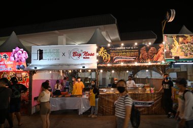 Kuching, Malezya - 1 Ağustos 2022: Geleneksel Kuching Festivali Sokak Fuarı