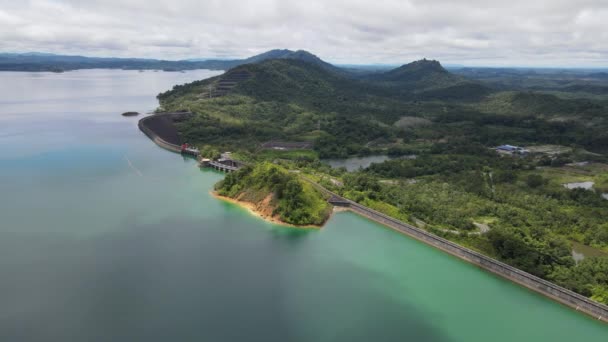 Batang Dam Sarawak Borneo Malaysia — Stockvideo