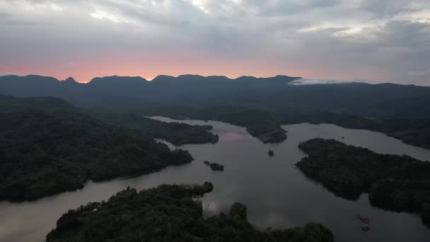 Milford Ses Kuşkulu Ses Dağları Fiyortları Yeni Zelanda Bengoh Vadisi — Stok video