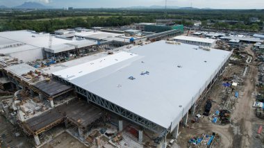 Kuching, Sarawak Malaysia - 12 Eylül 2022: Tüm büyük elektronik, güneş ve yarı iletken santrallerinin bulunduğu Samajaya Işık Sanayi Bölgesi