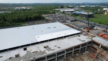 Kuching, Sarawak Malaysia - 12 Eylül 2022: Tüm büyük elektronik, güneş ve yarı iletken santrallerinin bulunduğu Samajaya Işık Sanayi Bölgesi