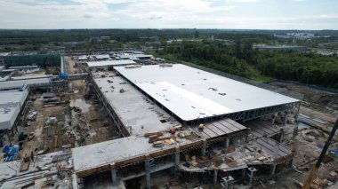 Kuching, Sarawak Malaysia - 12 Eylül 2022: Tüm büyük elektronik, güneş ve yarı iletken santrallerinin bulunduğu Samajaya Işık Sanayi Bölgesi