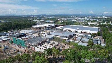 Kuching, Sarawak Malaysia - 12 Eylül 2022: Tüm büyük elektronik, güneş ve yarı iletken santrallerinin bulunduğu Samajaya Işık Sanayi Bölgesi